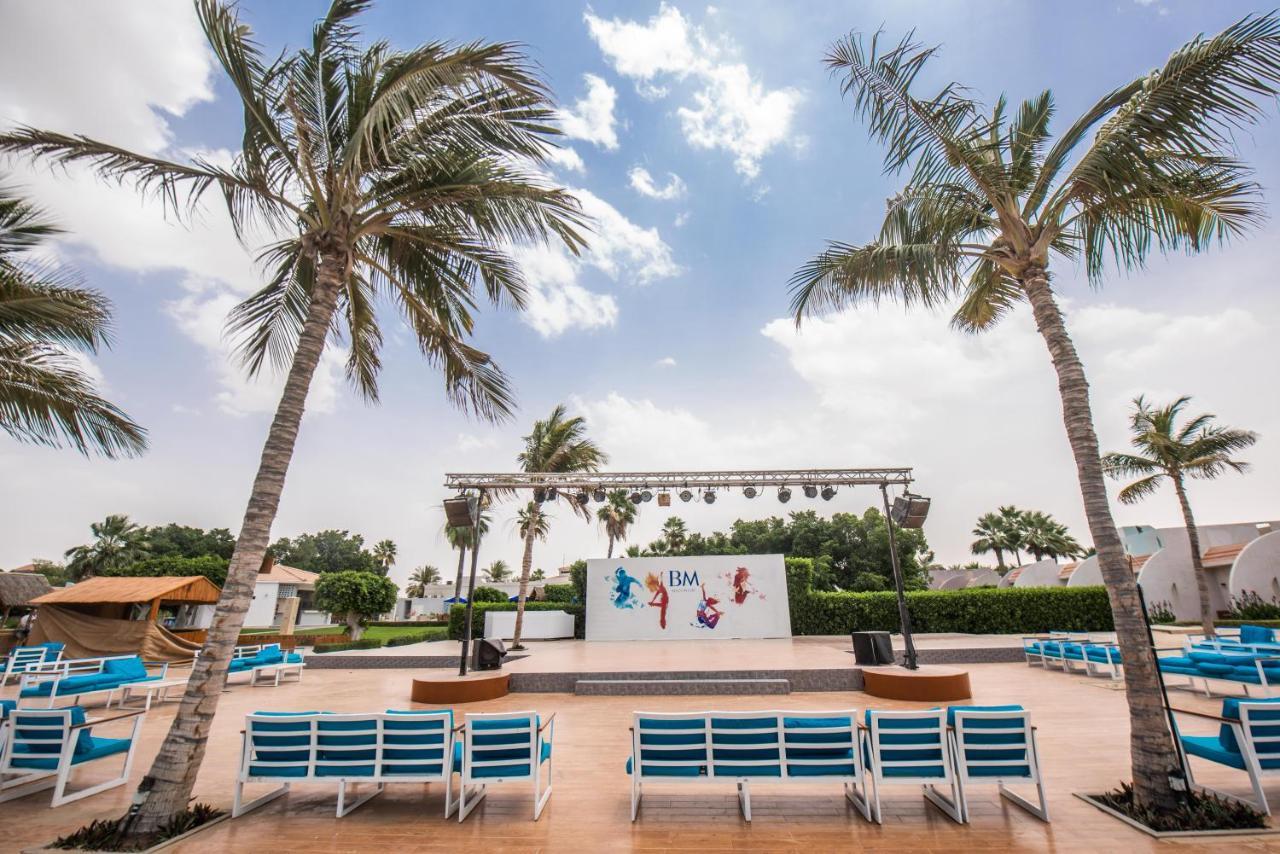Bm Beach Resort Ras al-Khaimah Exteriör bild