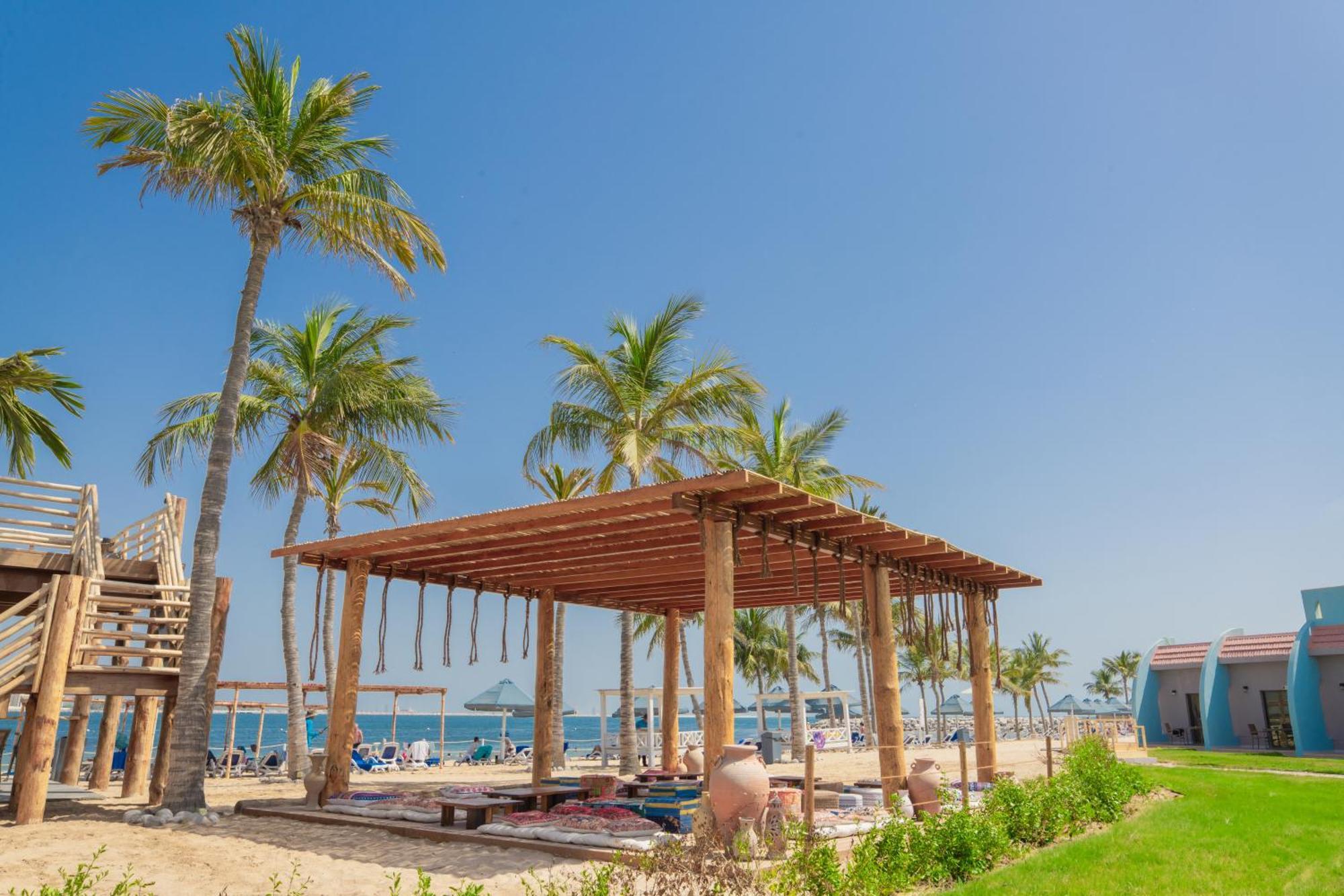 Bm Beach Resort Ras al-Khaimah Exteriör bild