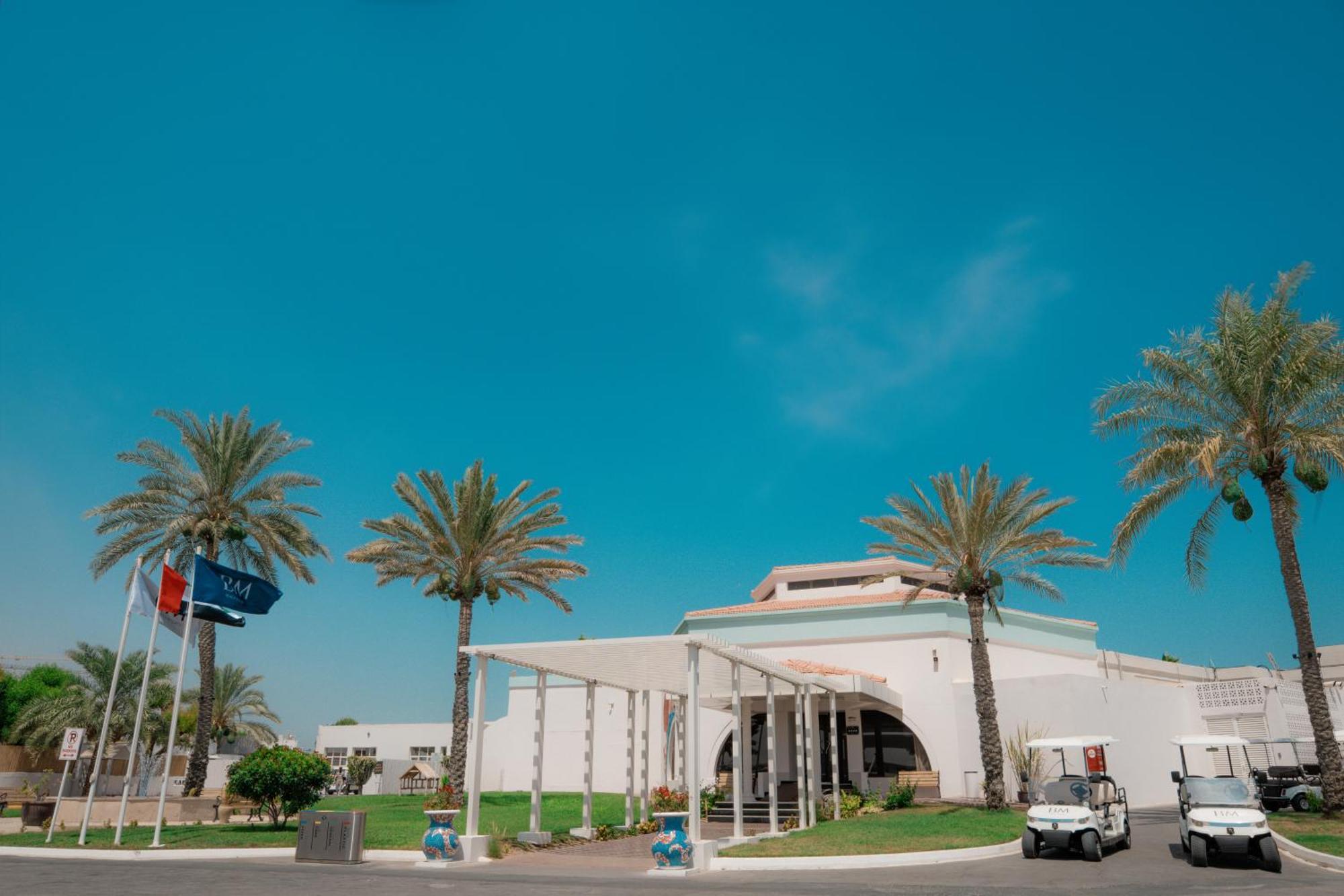 Bm Beach Resort Ras al-Khaimah Exteriör bild