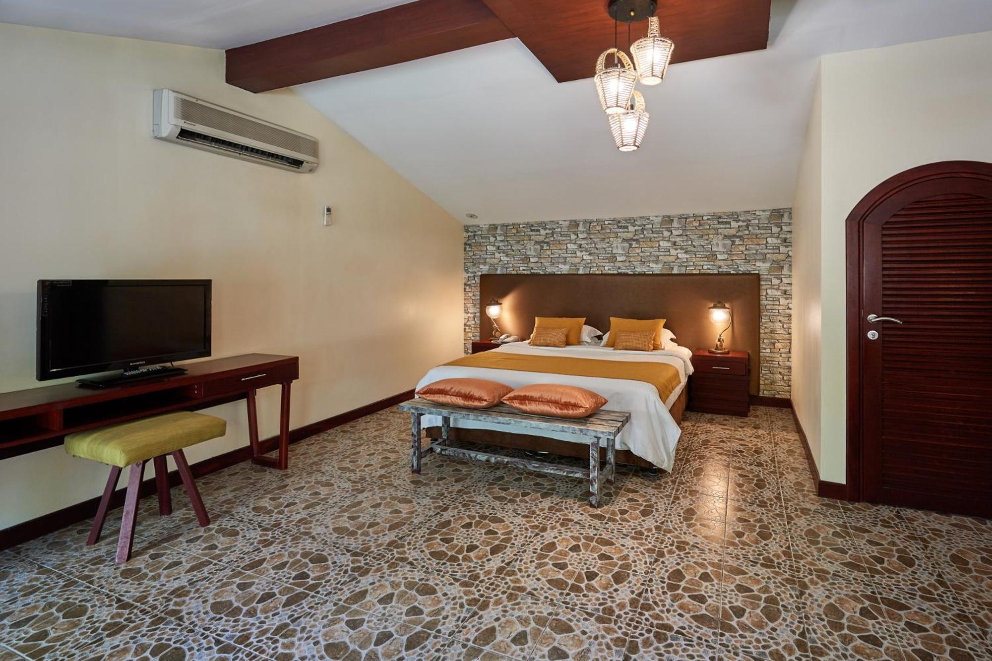 Bm Beach Resort Ras al-Khaimah Exteriör bild