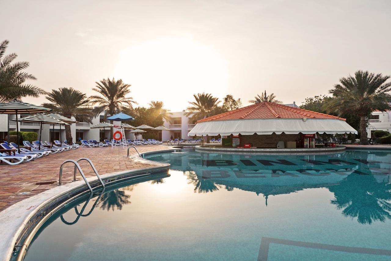 Bm Beach Resort Ras al-Khaimah Exteriör bild